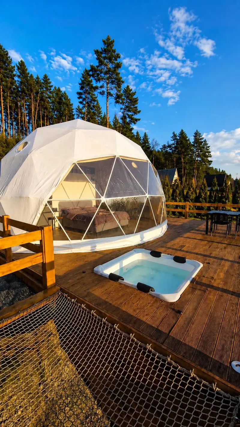 Glamping pod Hradom